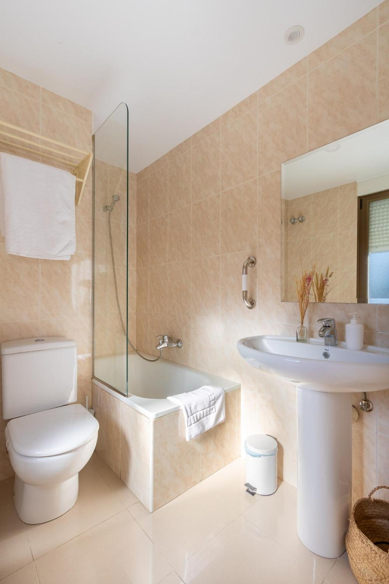 Hostal Lobrega Torrecilla en Cameros Dış mekan fotoğraf