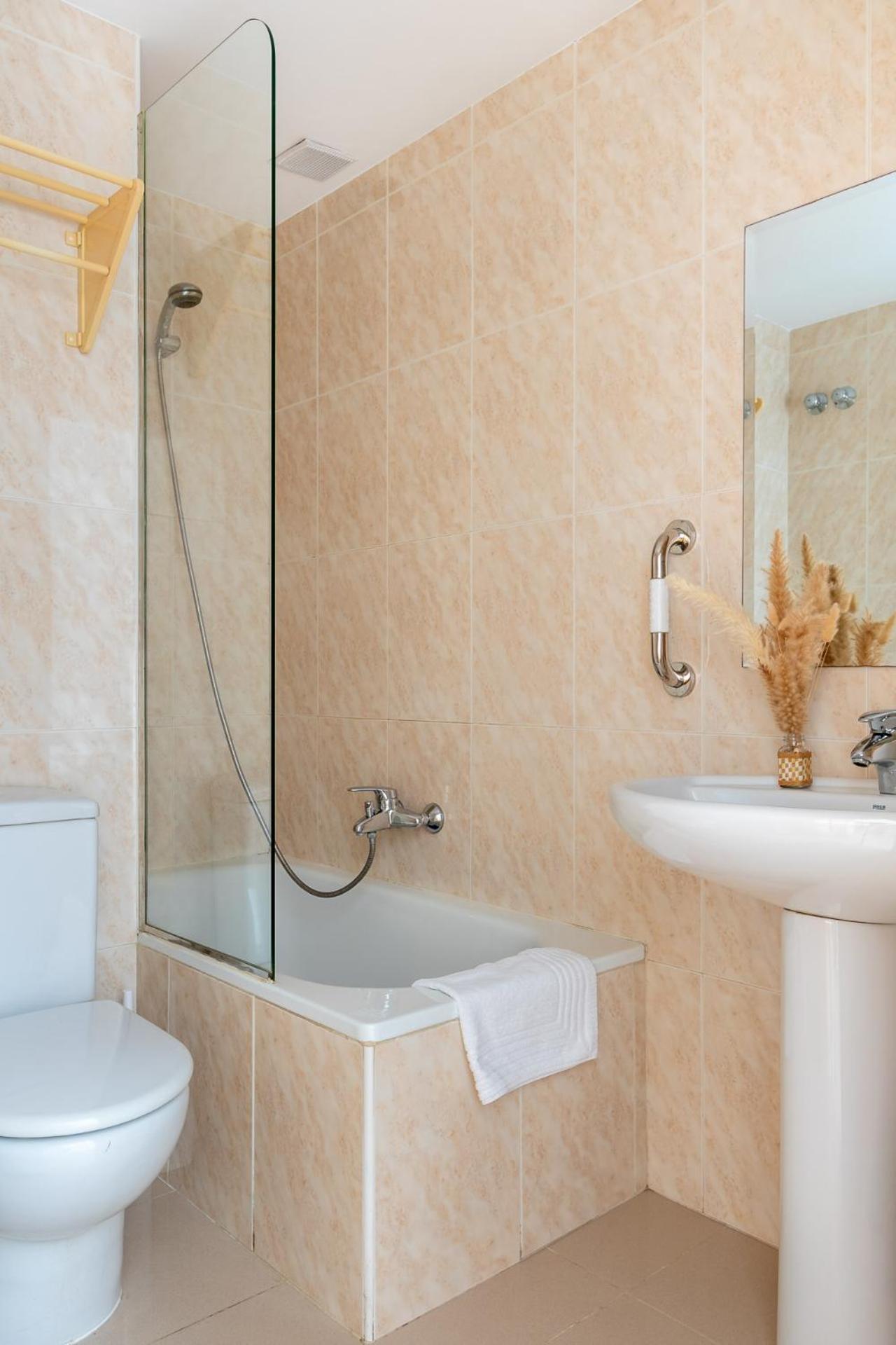 Hostal Lobrega Torrecilla en Cameros Dış mekan fotoğraf